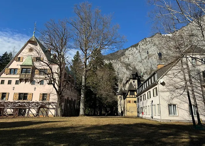 Rum i privatbostad Gaestehaus Schloss Leopoldstein Eisenerz