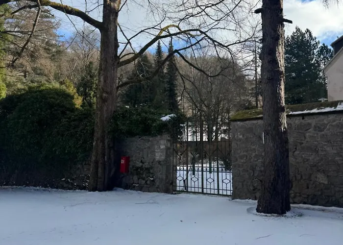 Gaestehaus Schloss Leopoldstein Rum i privatbostad